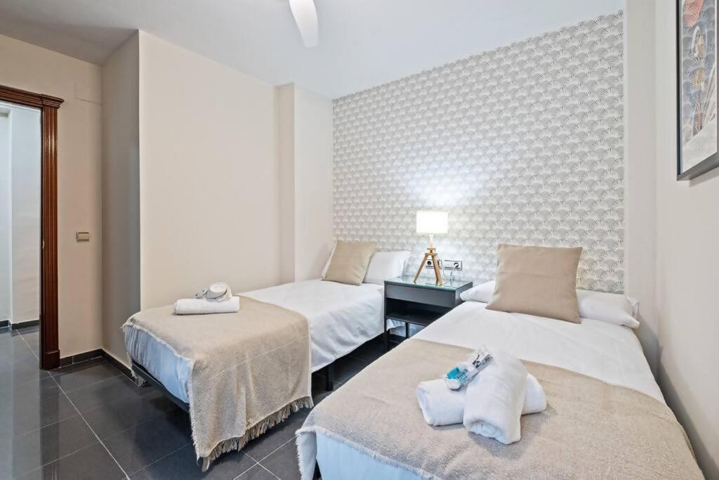 Piso En Atarazanas Apartment มาลากา ภายนอก รูปภาพ